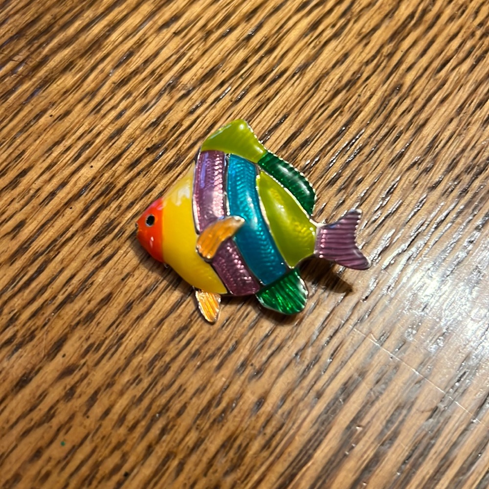 Marie Jennifer Tropical Fish pin rainbow enamel stripe MJ pin/scarf signed MJ